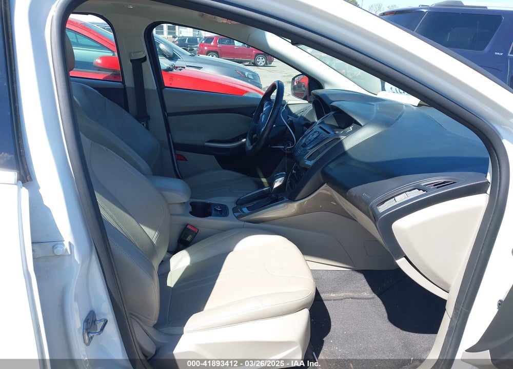 2012 FORD FOCUS VIN: 1FAHP3M21CL134326