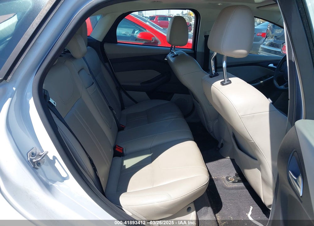 2012 FORD FOCUS VIN: 1FAHP3M21CL134326