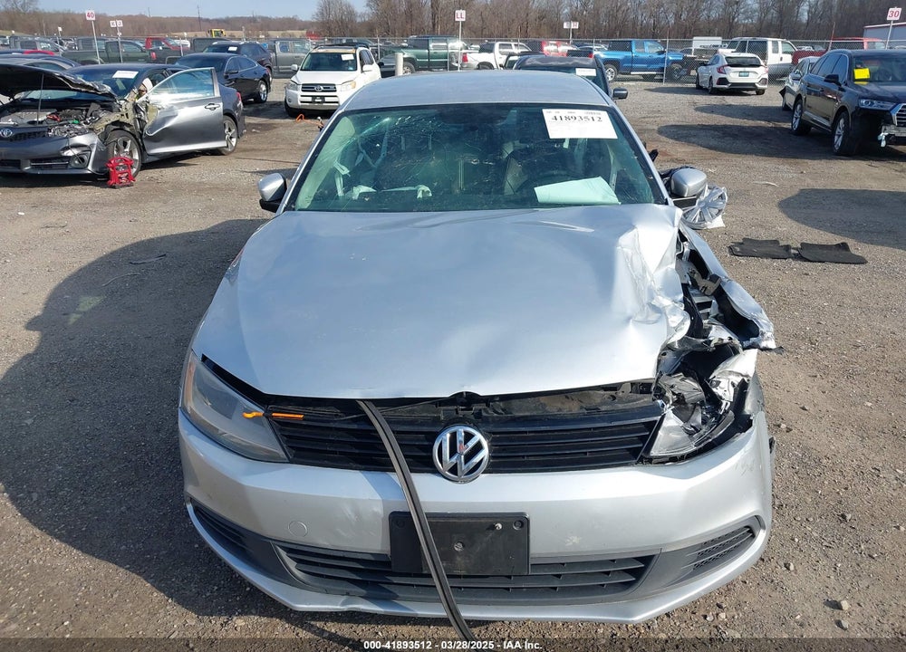 2014 VOLKSWAGEN JETTA 1.8T SE VIN: 3VWD17AJ4EM266248