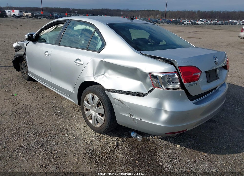 2014 VOLKSWAGEN JETTA 1.8T SE VIN: 3VWD17AJ4EM266248