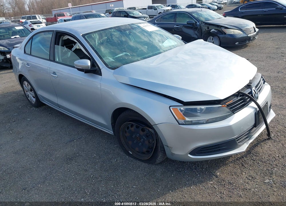 2014 VOLKSWAGEN JETTA 1.8T SE VIN: 3VWD17AJ4EM266248