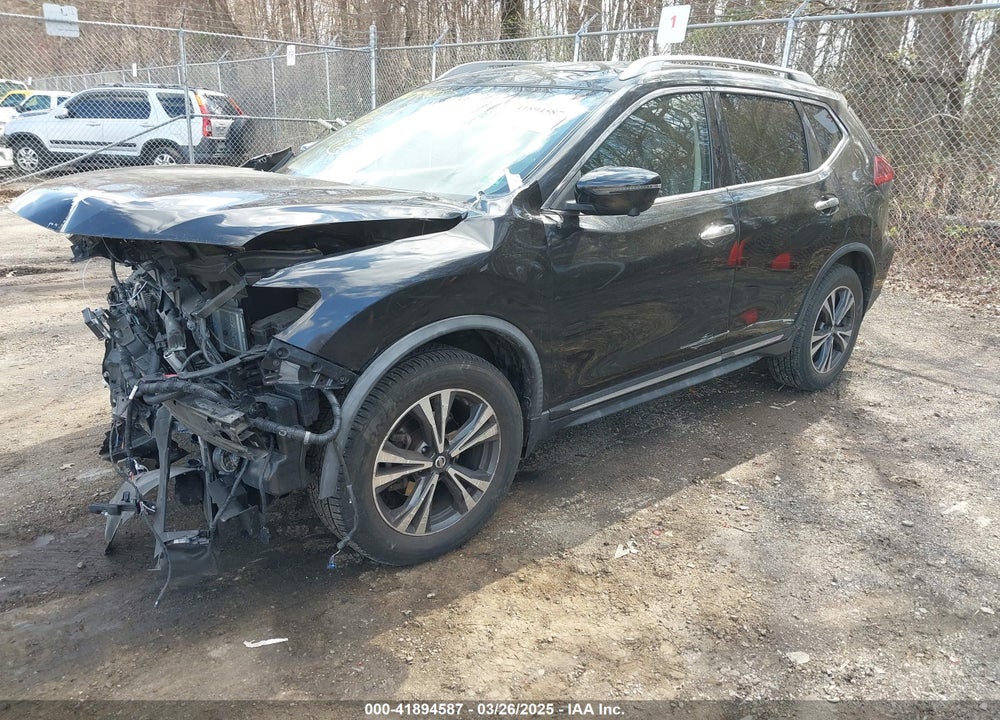 2018 NISSAN ROGUE VIN: JN8AT2MV3JW310403