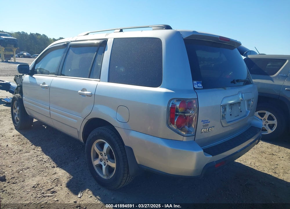 2006 HONDA PILOT EX-L VIN: 5FNYF28536B011100