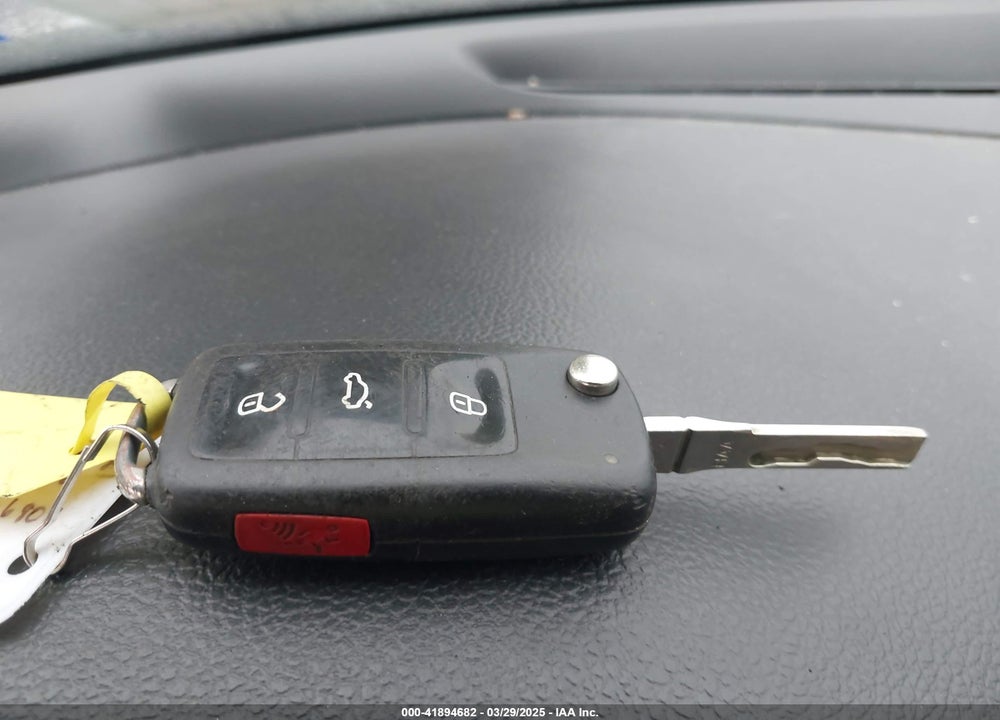 2014 VOLKSWAGEN JETTA VIN: 3VWD07AJ8EM296808