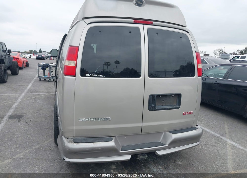 2005 GMC SAVANA UPFITTER VIN: 1GDFG15T751269477