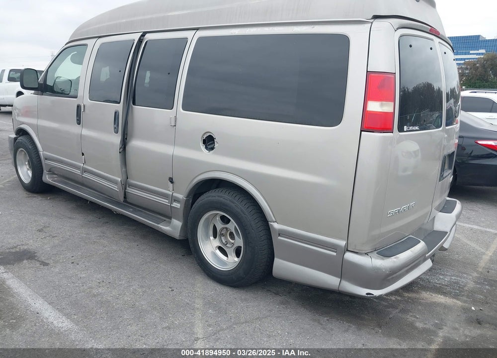 2005 GMC SAVANA UPFITTER VIN: 1GDFG15T751269477