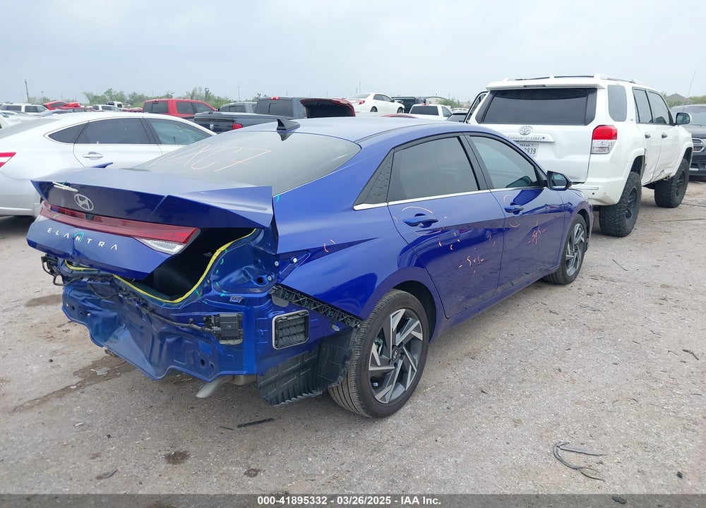 2024 HYUNDAI ELANTRA VIN: KMHLS4DGXRU820304