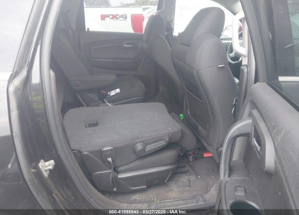 2011 CHEVROLET TRAVERSE VIN: 1GNKVGEDXBJ379415