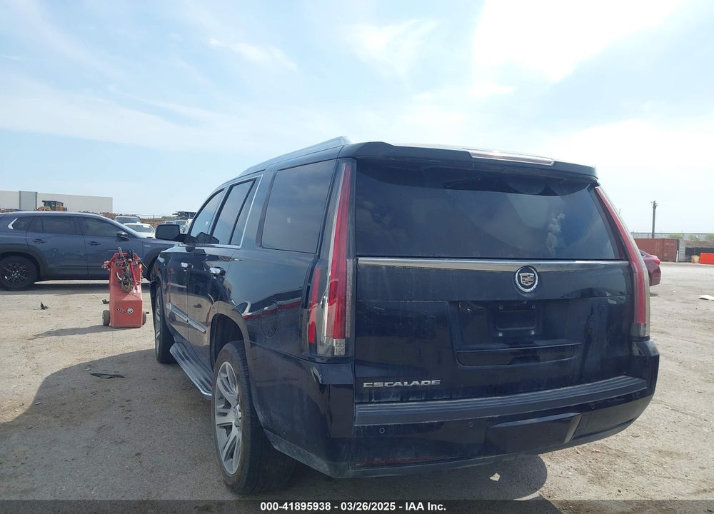 2015 CADILLAC ESCALADE LUXURY VIN: 1GYS4BKJ2FR260848