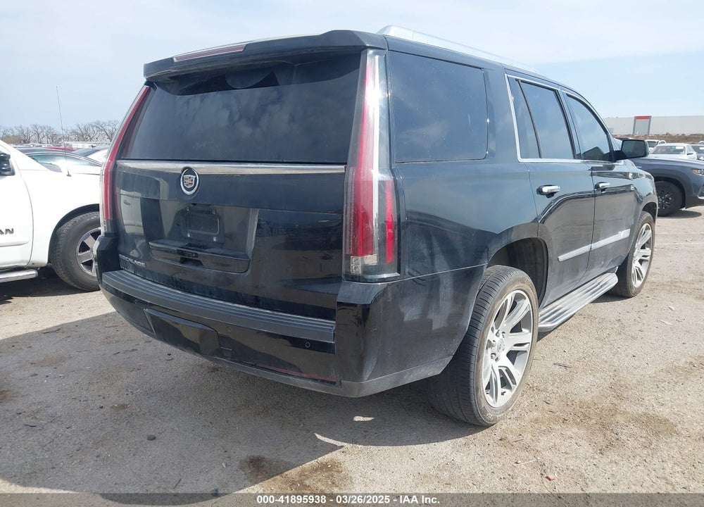 2015 CADILLAC ESCALADE LUXURY VIN: 1GYS4BKJ2FR260848