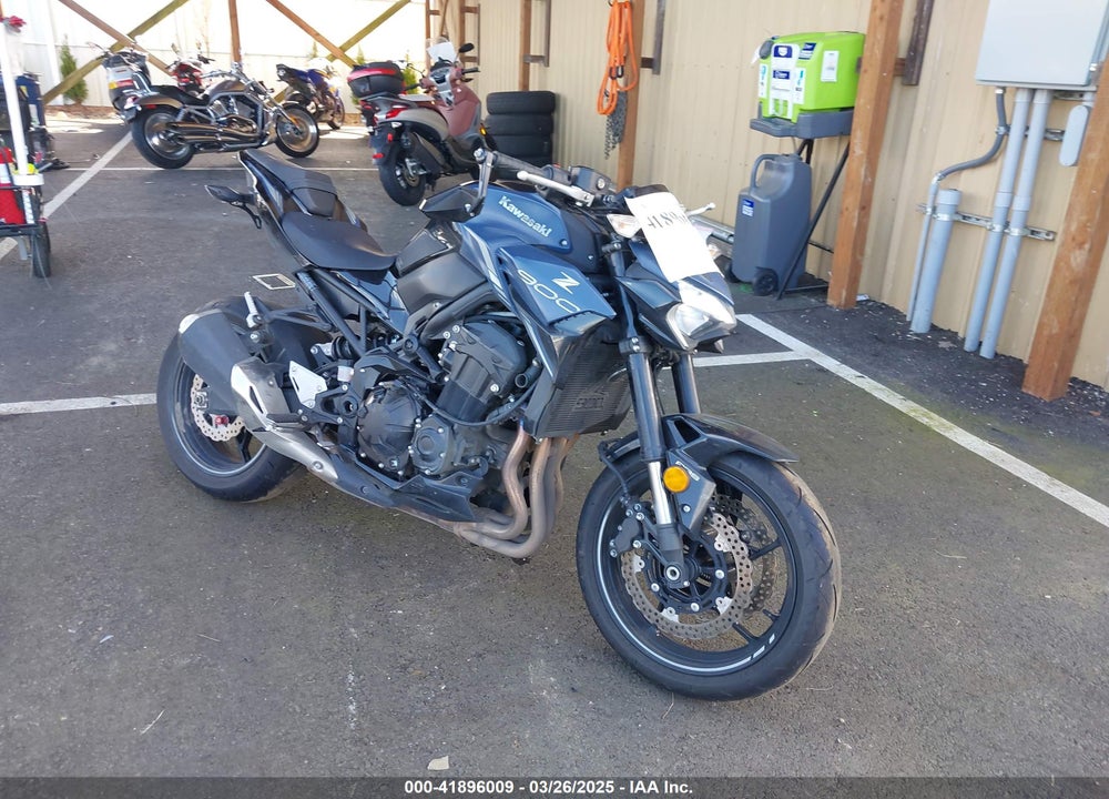 2022 KAWASAKI ZR900 F VIN: ML5ZRDF18NDA54180
