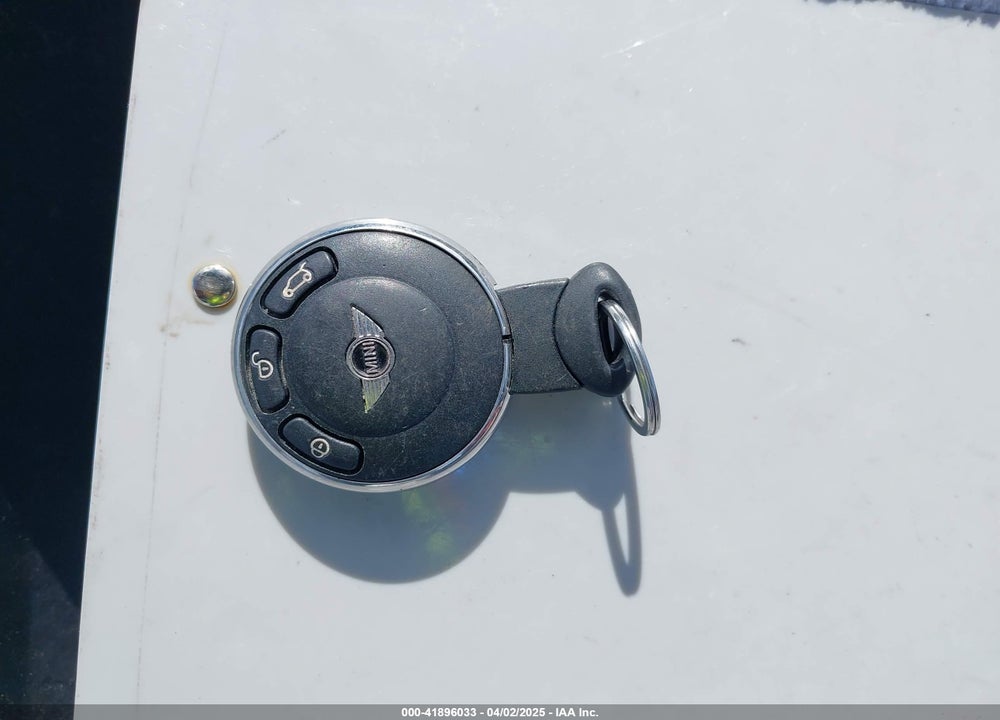 2013 MINI CLUBMAN COOPER S VIN: WMWZG3C52DT800103