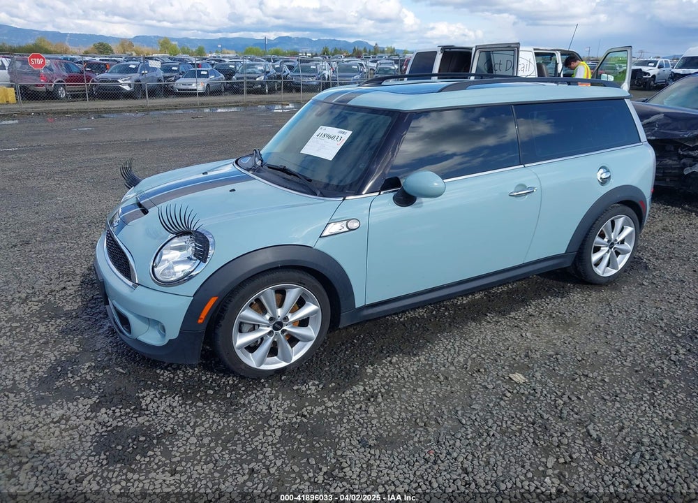 2013 MINI CLUBMAN COOPER S VIN: WMWZG3C52DT800103