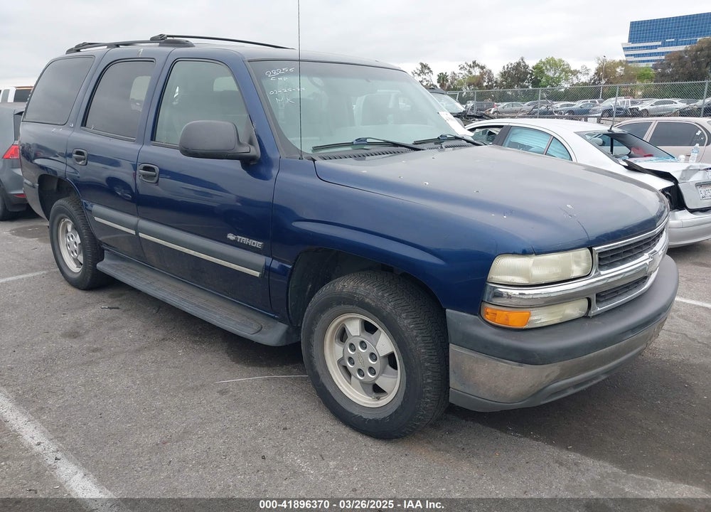2002 CHEVROLET TAHOE LS VIN: 1GNEC13T92R201832