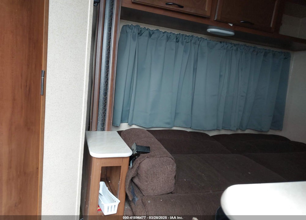 2015 JAYCO JAY FEATHER VIN: 1UJBJ0BJ3F2JY0082