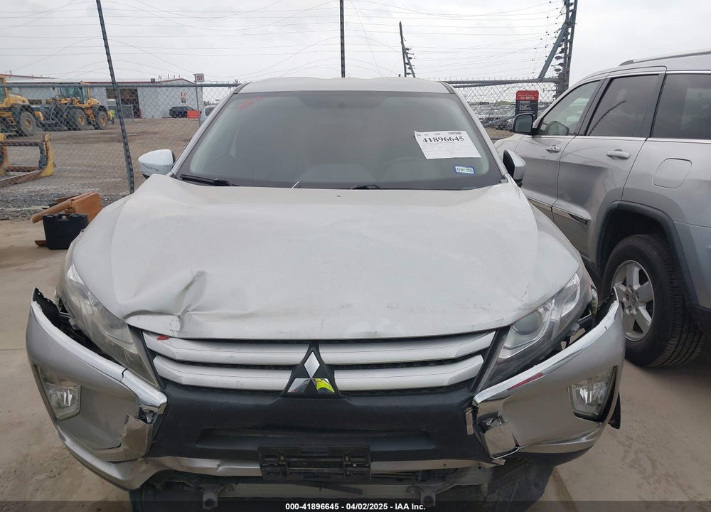 2018 MITSUBISHI ECLIPSE CROSS ES VIN: JA4AT3AA6JZ067326
