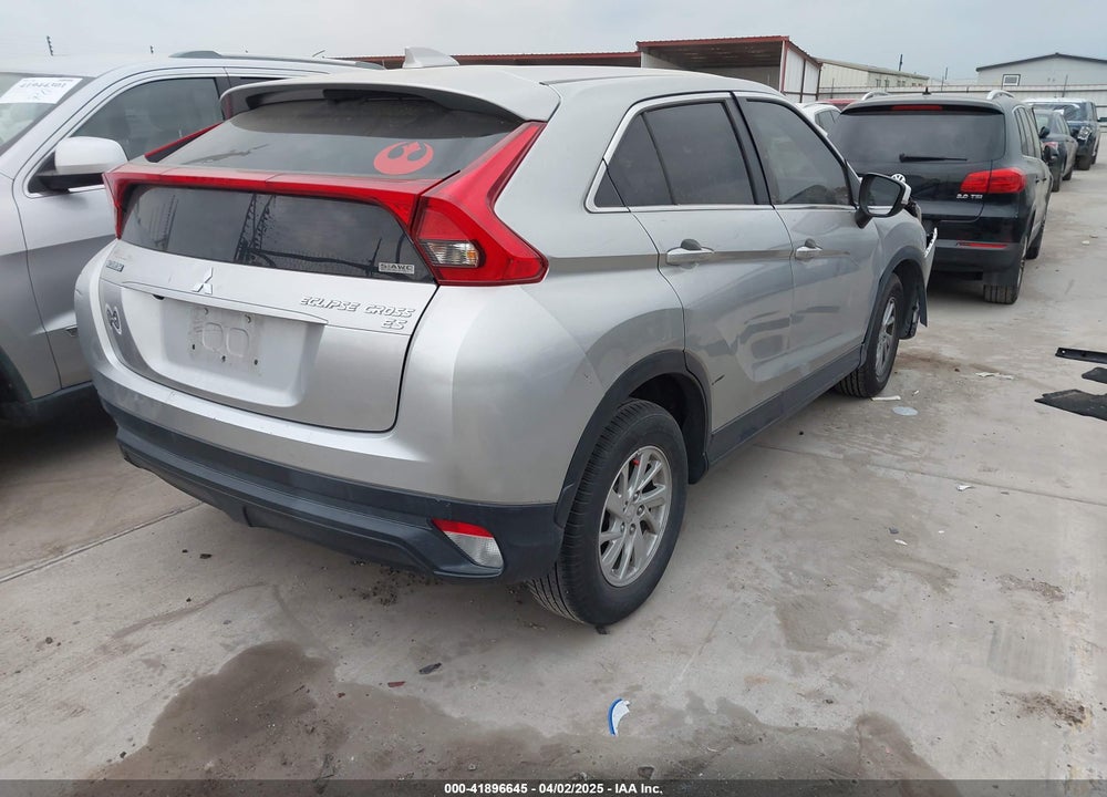 2018 MITSUBISHI ECLIPSE CROSS ES VIN: JA4AT3AA6JZ067326