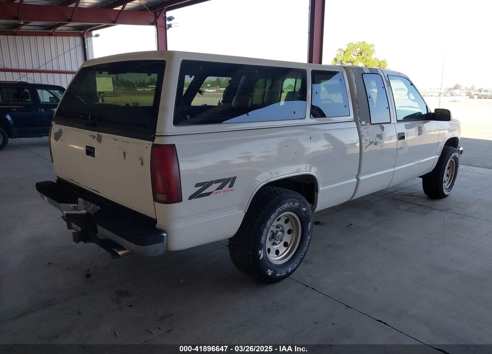 1995 CHEVROLET GMT-400 VIN: 1GCEK19K5SE195903