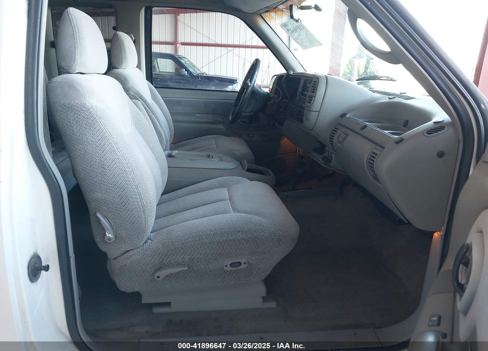 1995 CHEVROLET GMT-400 VIN: 1GCEK19K5SE195903