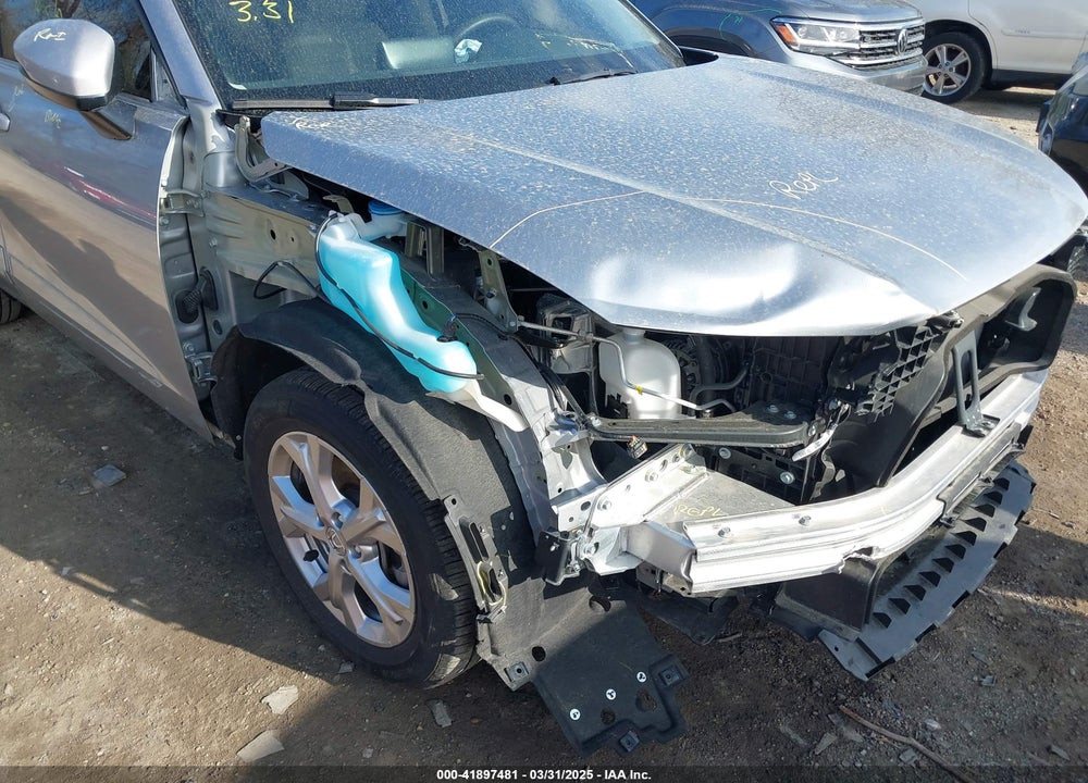 2024 HONDA HR-V VIN: 3CZRZ2H39RM717198