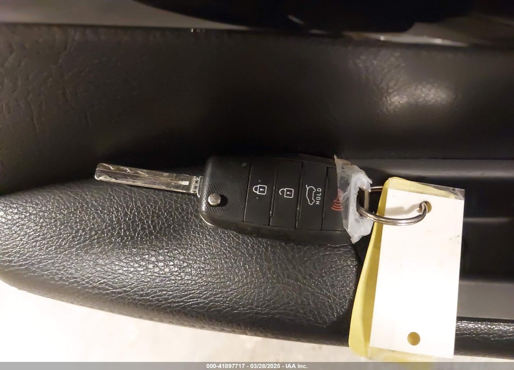 2014 KIA SORENTO VIN: 5XYKT3A66EG467249