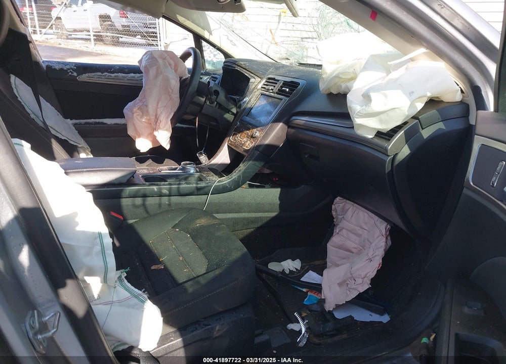 2020 FORD FUSION SE VIN: 3FA6P0HDXLR146820