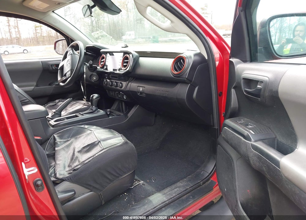 2022 TOYOTA TACOMA VIN: 3TYCZ5ANXNT076537