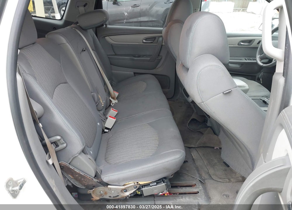 2015 CHEVROLET TRAVERSE VIN: 1GNKRFED3FJ152071