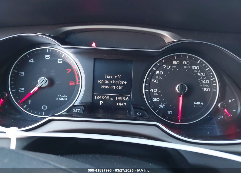 2013 AUDI A4 VIN: WAUAFAFL2DN021089