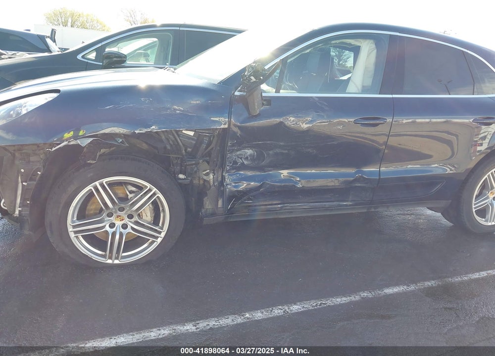 2015 PORSCHE MACAN S VIN: WP1AB2A54FLB71702