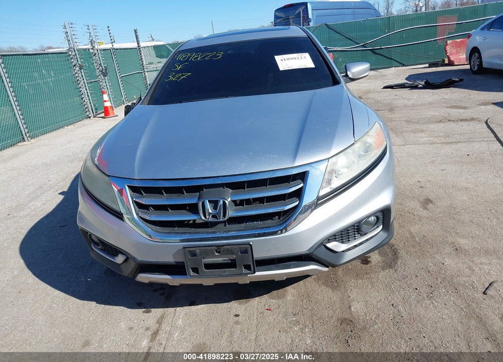2015 HONDA CROSSTOUR VIN: 5J6TF2H5XFL001553