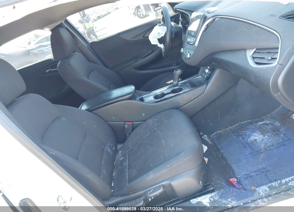 2019 CHEVROLET MALIBU 1FL VIN: 1G1ZC5ST3KF196821
