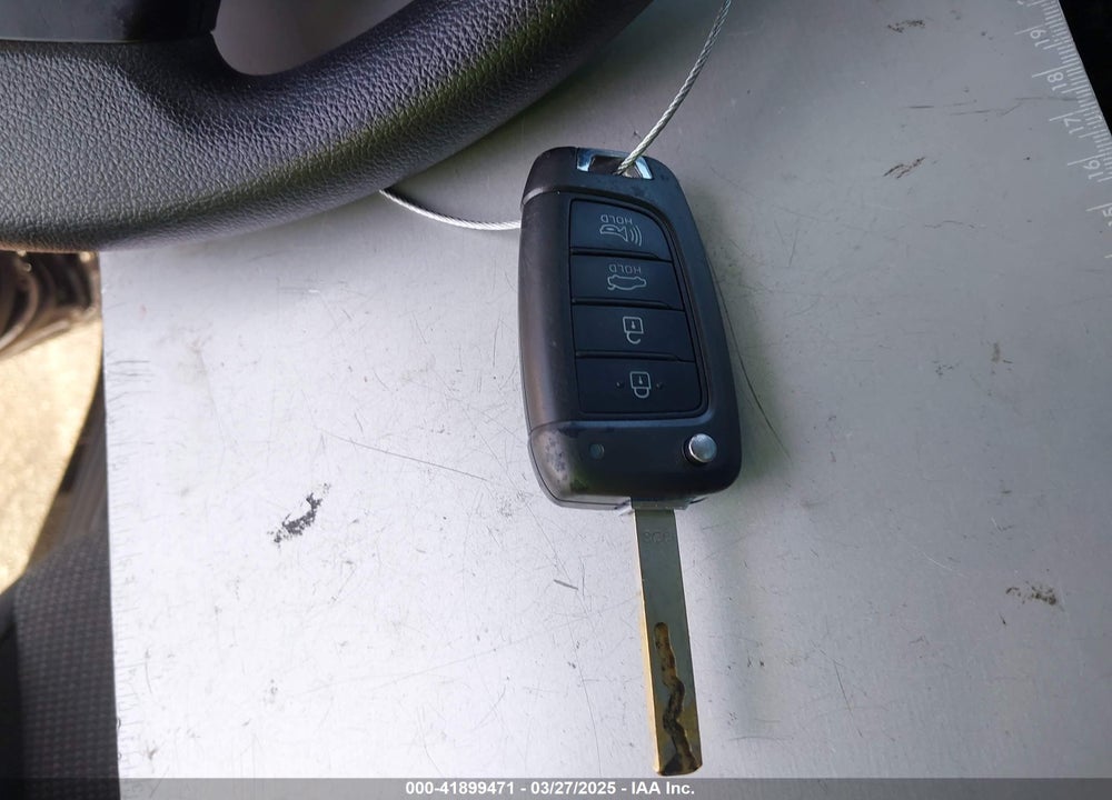 2019 HYUNDAI ACCENT SE VIN: 3KPC24A34KE080078
