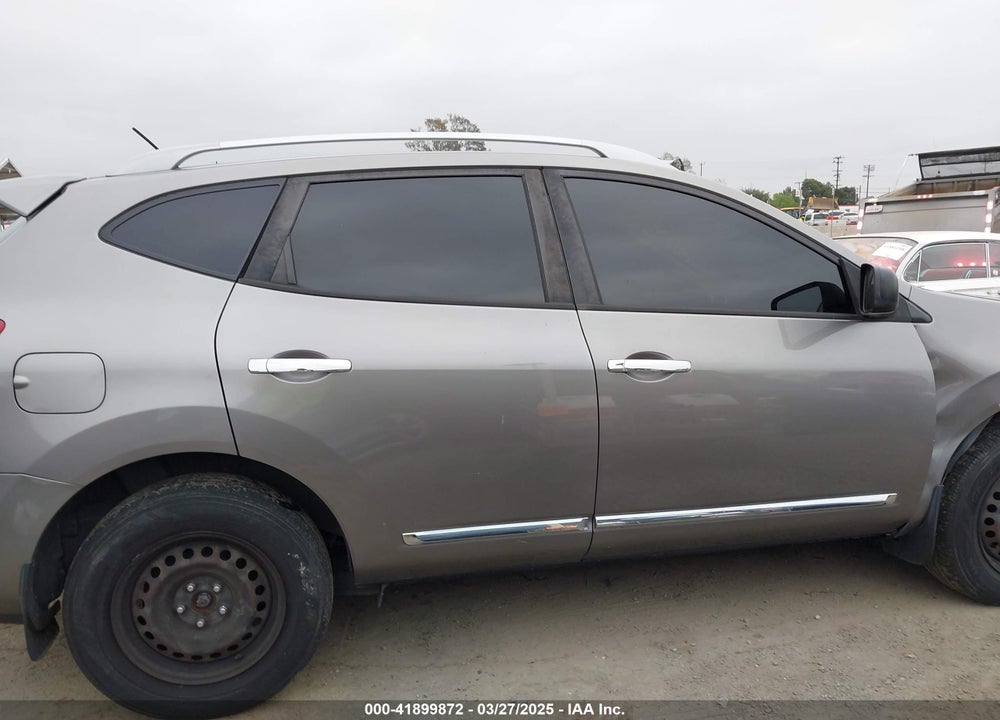 2015 NISSAN ROGUE SELECT S VIN: JN8AS5MV1FW768128