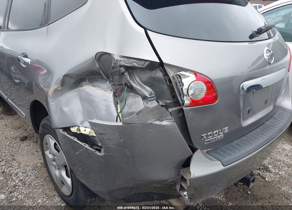 2015 NISSAN ROGUE SELECT S VIN: JN8AS5MV1FW768128