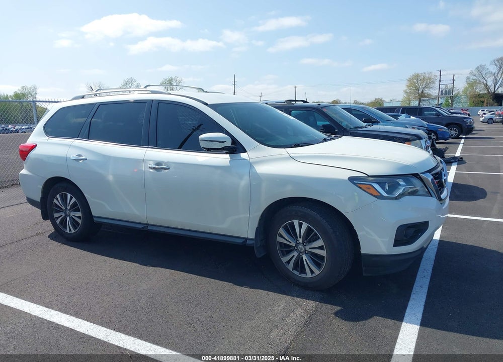 2017 NISSAN PATHFINDER VIN: 5N1DR2MN7HC695396