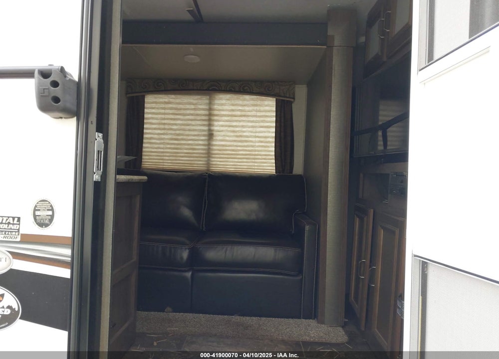 2019 KEYSTONE PASSPORT VIN: 4YDT28125KK410562
