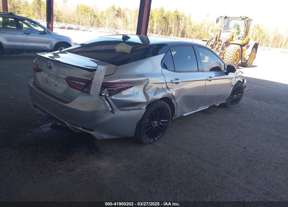 2024 TOYOTA CAMRY HYBRID XSE VIN: 4T1K31AK4RU065263