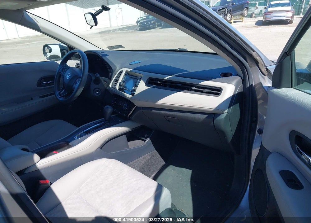 2017 HONDA HR-V VIN: 3CZRU6H37HG705585
