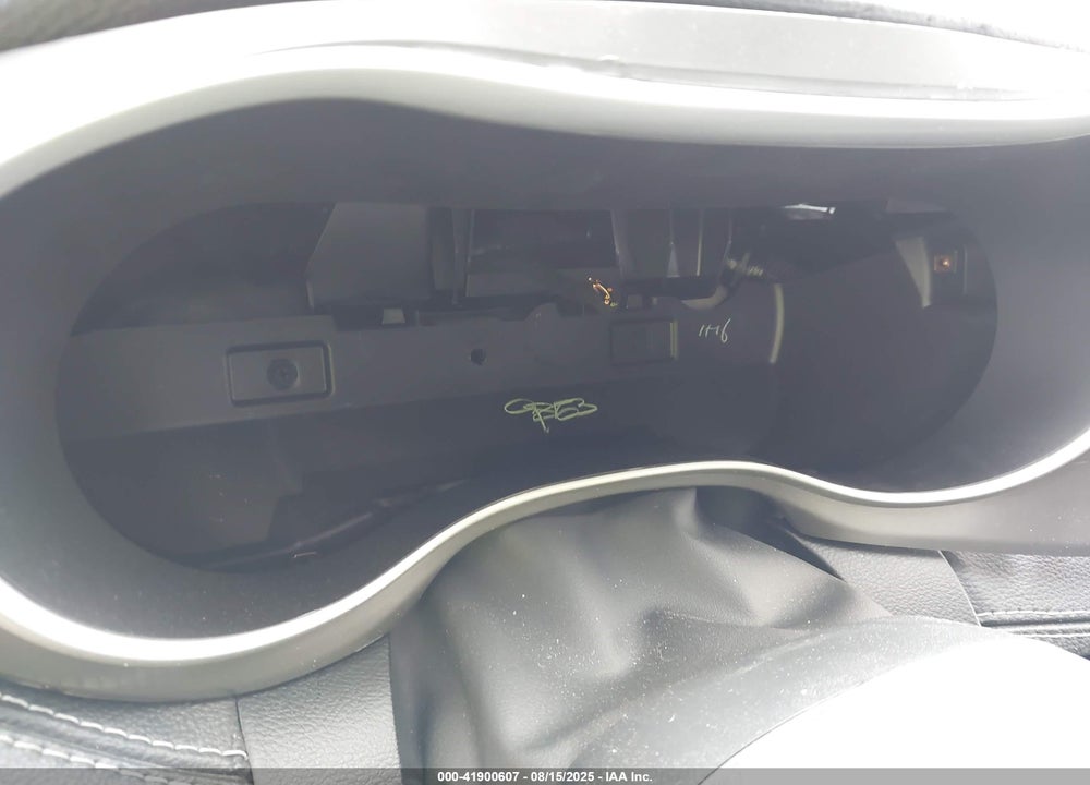 2025 CHRYSLER PACIFICA HYBRID SELECT VIN: 2C4RC1S75SR502350