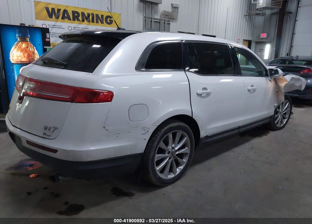 2012 LINCOLN MKT VIN: 2LMHJ5AT6CBL53464