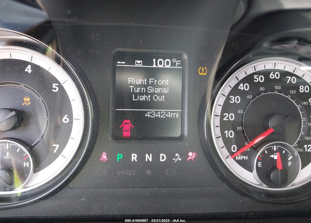 2022 RAM 1500 CLASSIC VIN: 3C6RR6KG6NG210655