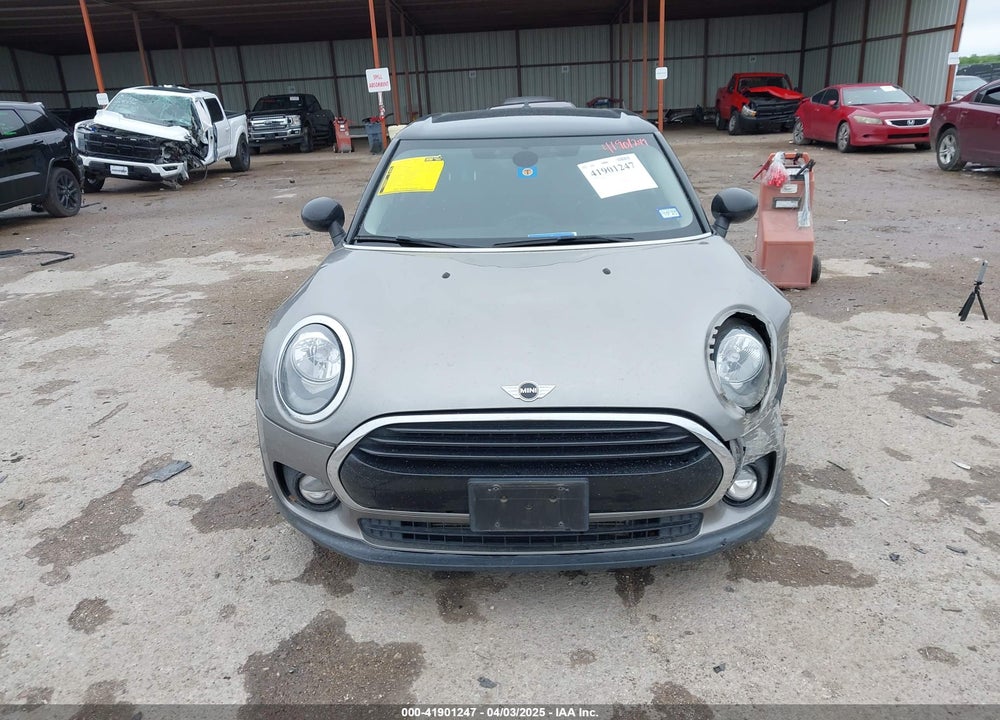 2017 MINI CLUBMAN VIN: WMWLN5C53H2E32472