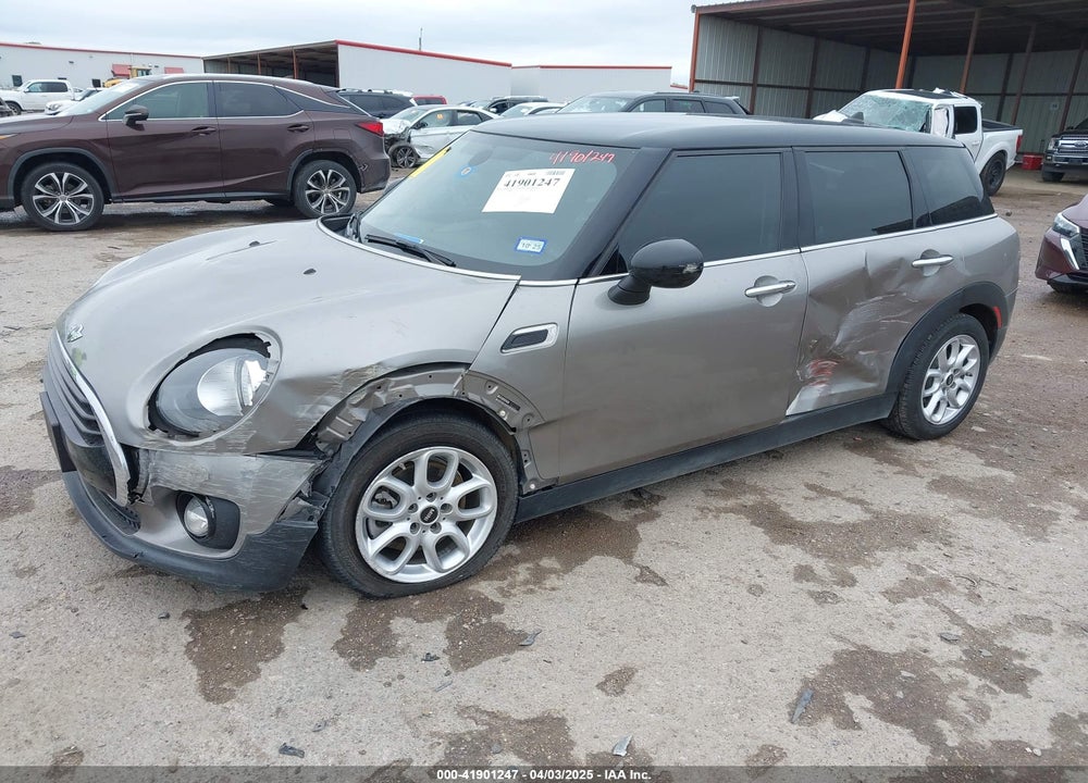 2017 MINI CLUBMAN VIN: WMWLN5C53H2E32472