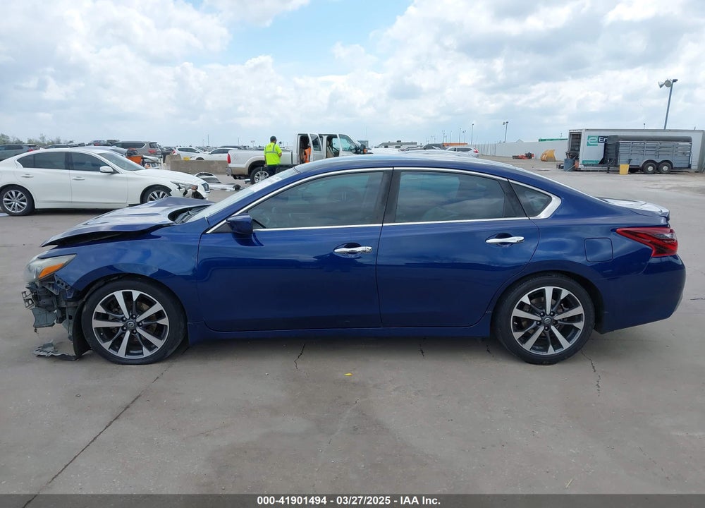 2017 NISSAN ALTIMA VIN: 1N4AL3AP9HN336422