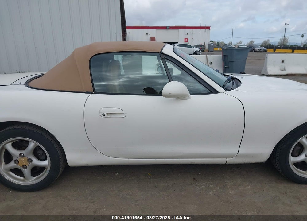 1999 MAZDA MX-5 MIATA LEATHER PKG/POPULAR EQUIPMENT PKG/SPORTS PKG/TOURING PKG VIN: JM1NB3539X0111435