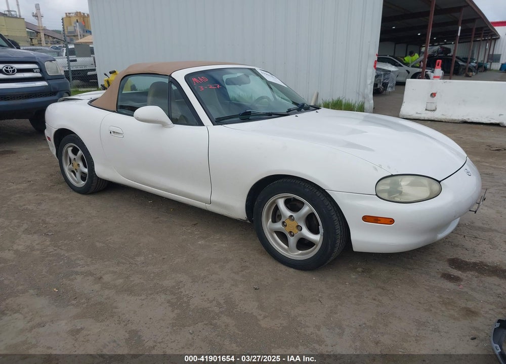 1999 MAZDA MX-5 MIATA LEATHER PKG/POPULAR EQUIPMENT PKG/SPORTS PKG/TOURING PKG VIN: JM1NB3539X0111435