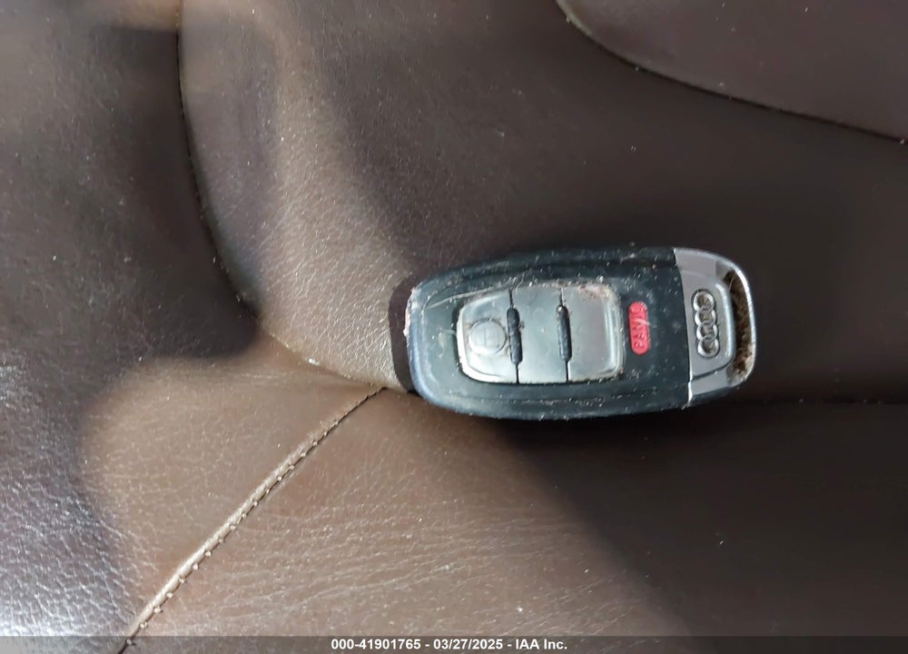 2014 AUDI A4 VIN: WAUAFAFLXEA018711