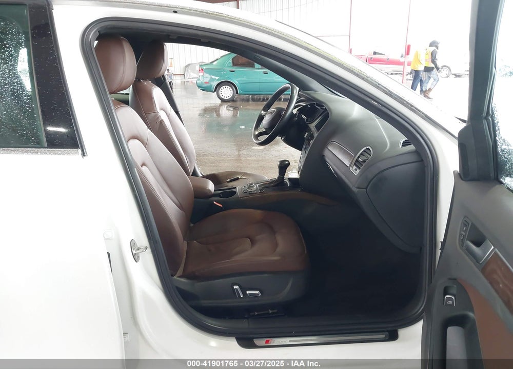 2014 AUDI A4 VIN: WAUAFAFLXEA018711