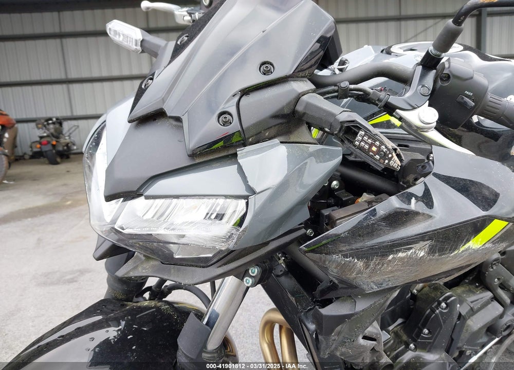 2024 KAWASAKI ER650 P VIN: ML5EREP11RDAD3840